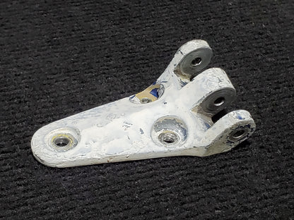 Door Hinge Lwr Fwd - RH - Cessna - 5Y-BUC