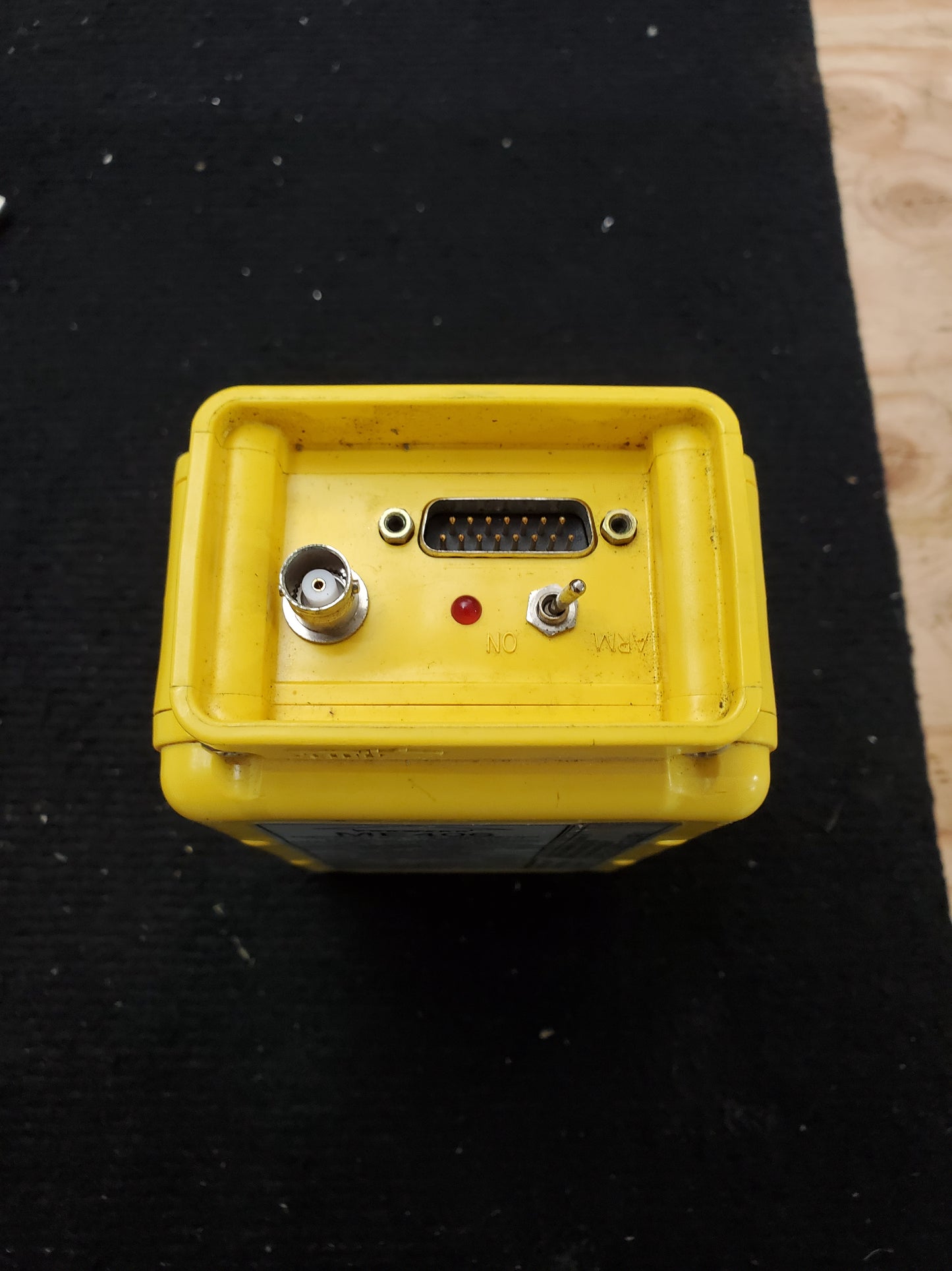 ELT - Artex ME406 - 5Y-ZBW