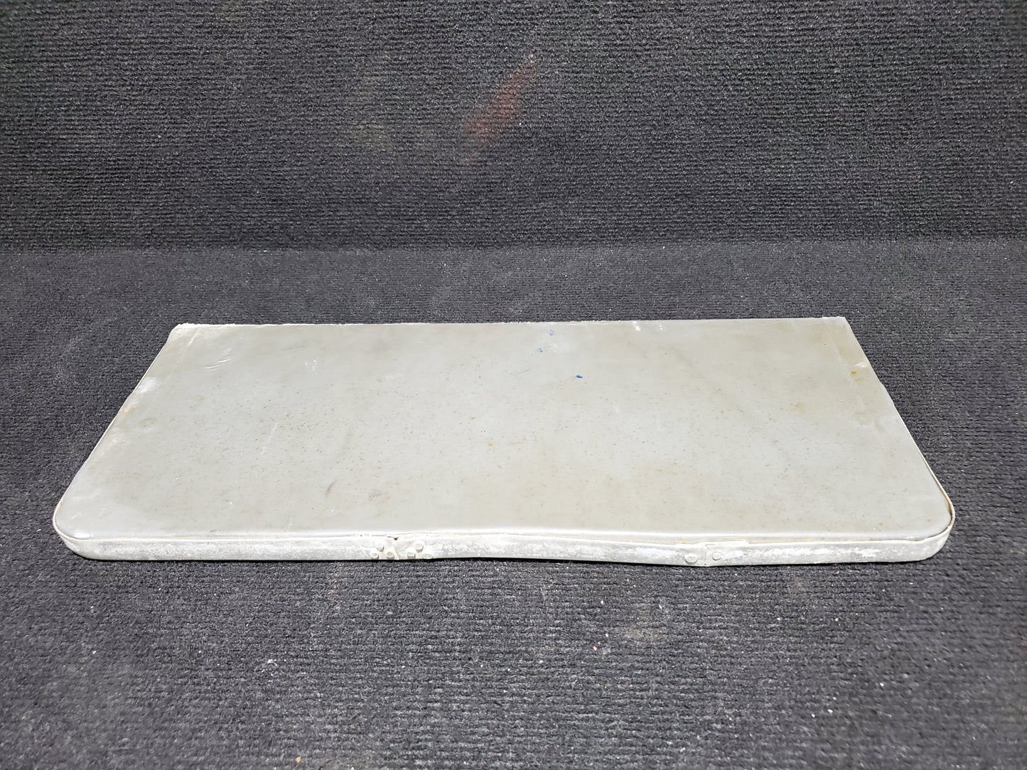Door Step Assy - Passenger Lower - Cessna - 5Y-BUC