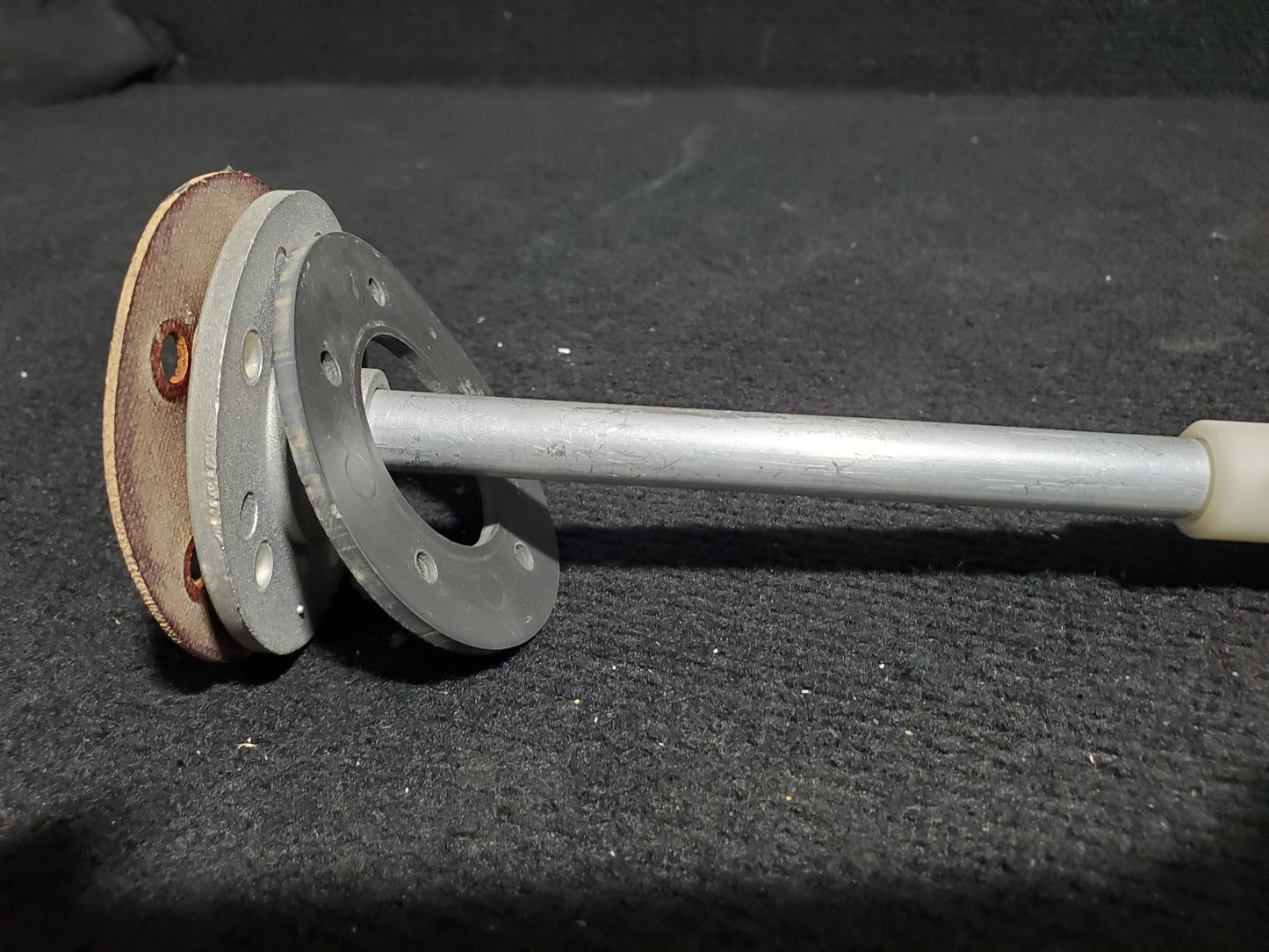 Fuel Transmitter Mid INBD - Cessna - 5Y-RNA