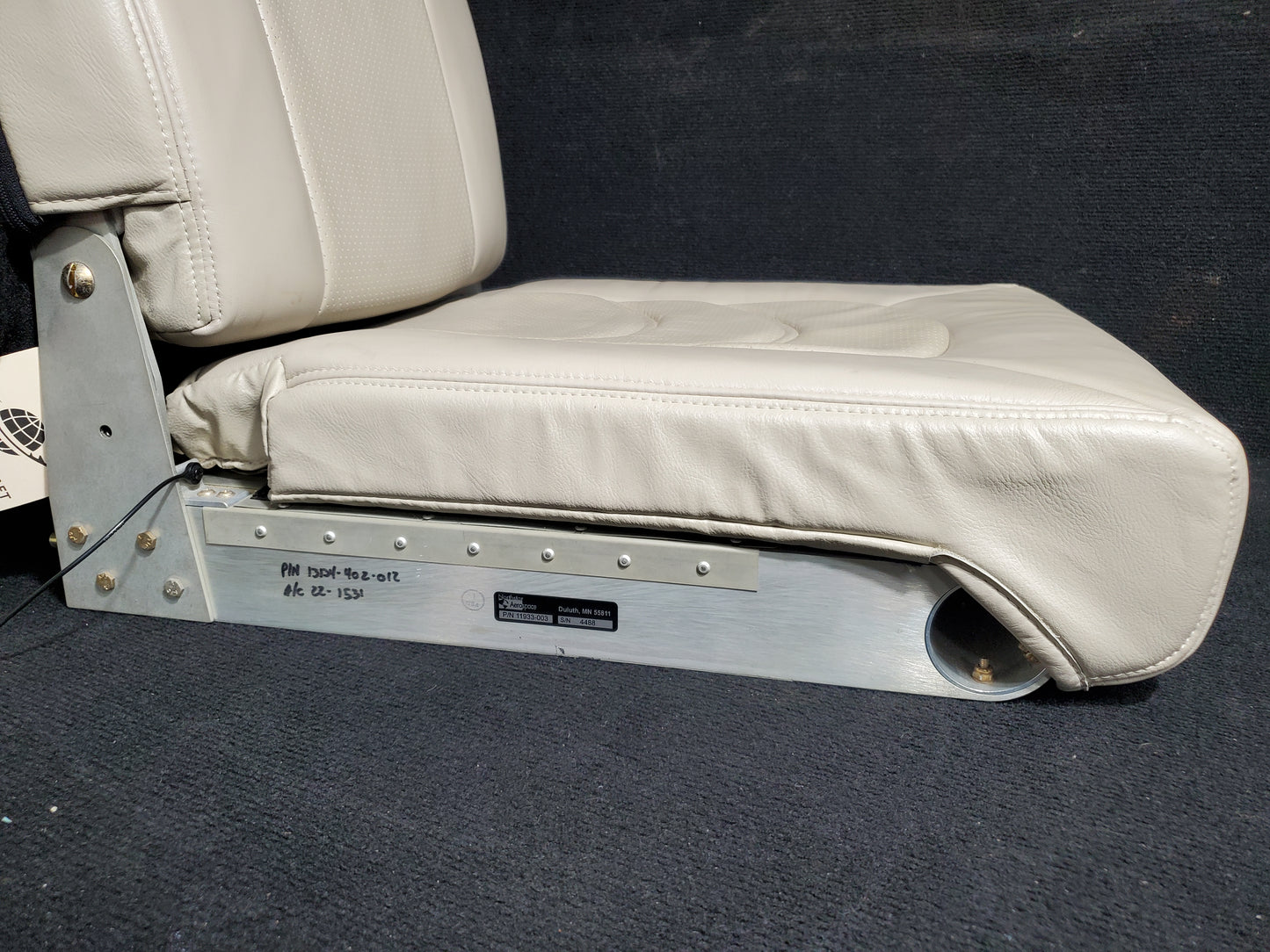 Aft Seat - Cirrus - C-GDJL