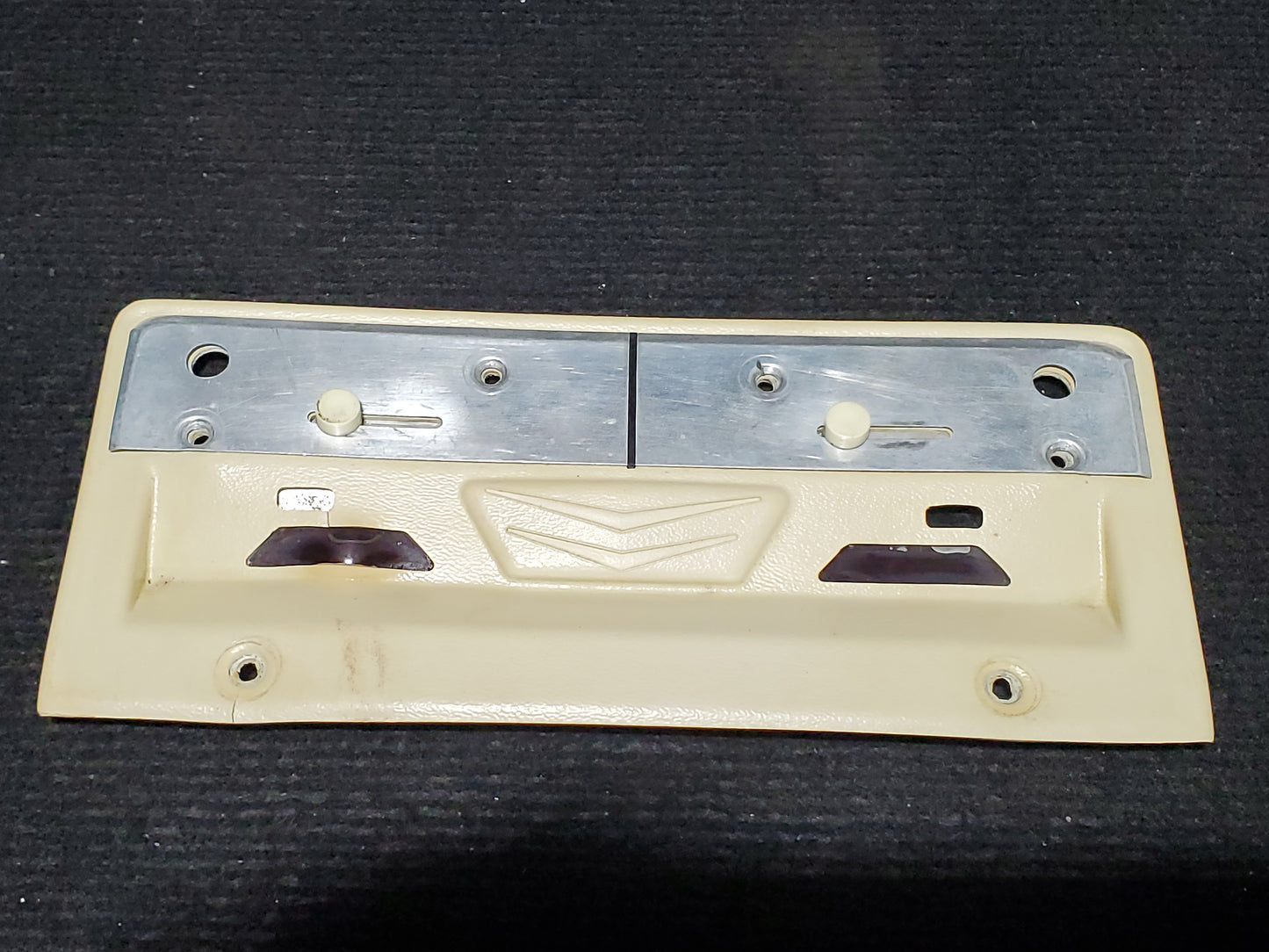 Overhead Panel Light Cover - Cessna - C-FWOK