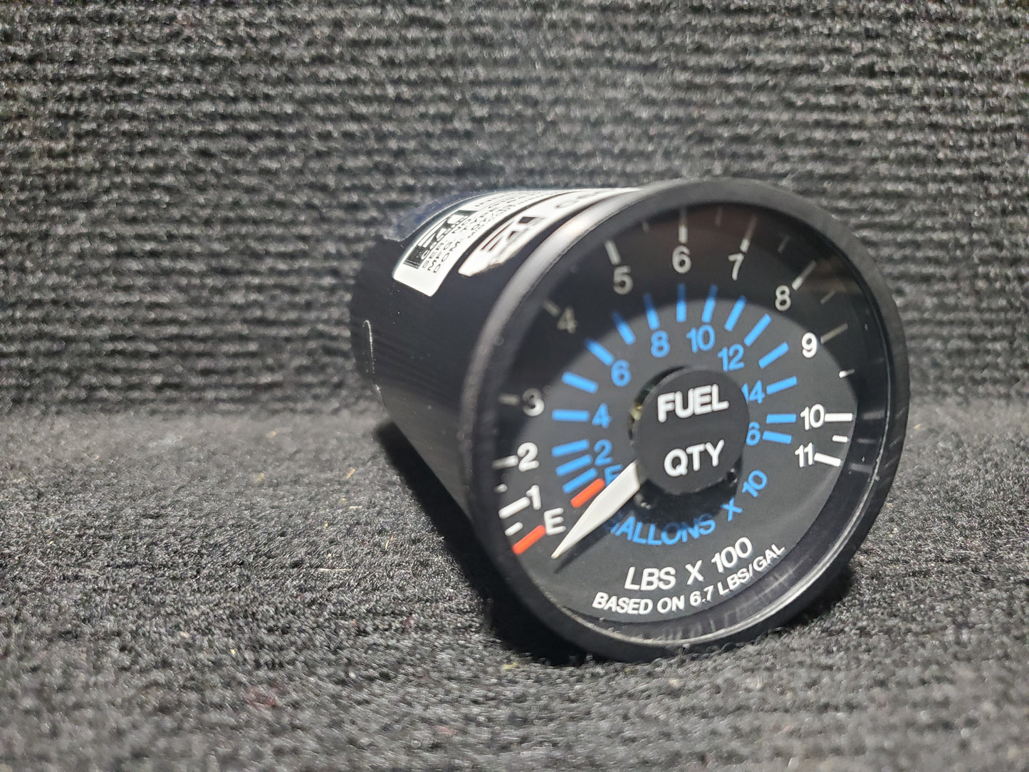 Fuel Quantity Indicator - Cessna - 5Y-ZBW