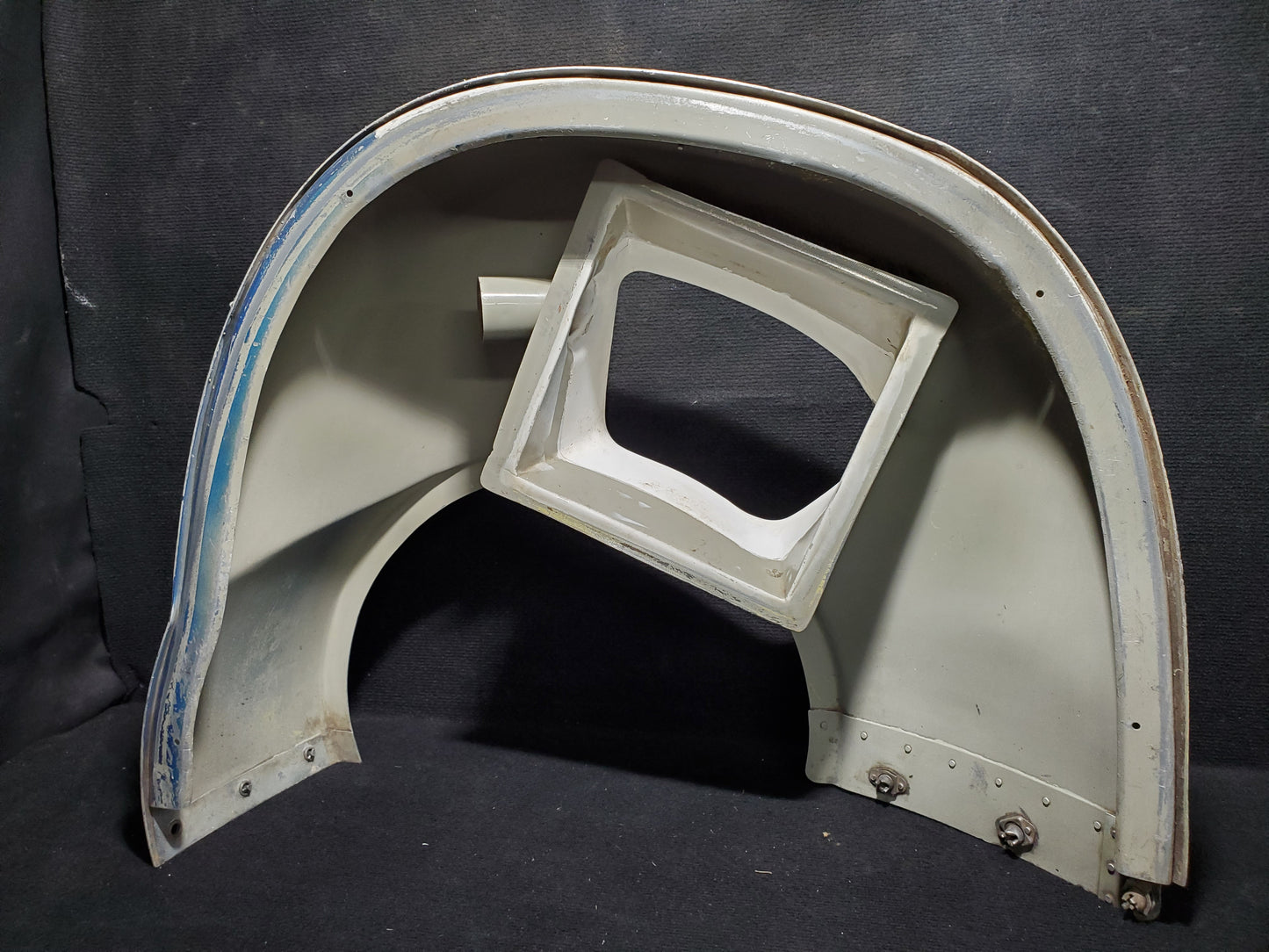 Nose Cap Assy - RH - Cessna - 5H-NWA