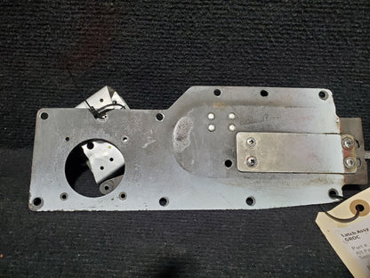 Latch Assy - LH - Cessna - C-GROC