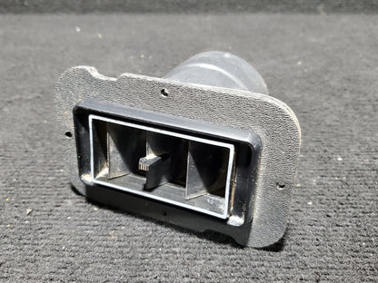 Outlet Housing Assy - Cessna - 5Y-ZBW