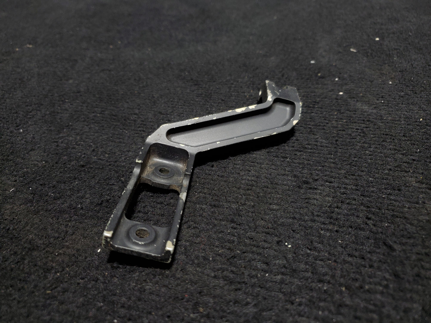 Return Spring Support - OUTBD - Cessna - 5H-TAZ