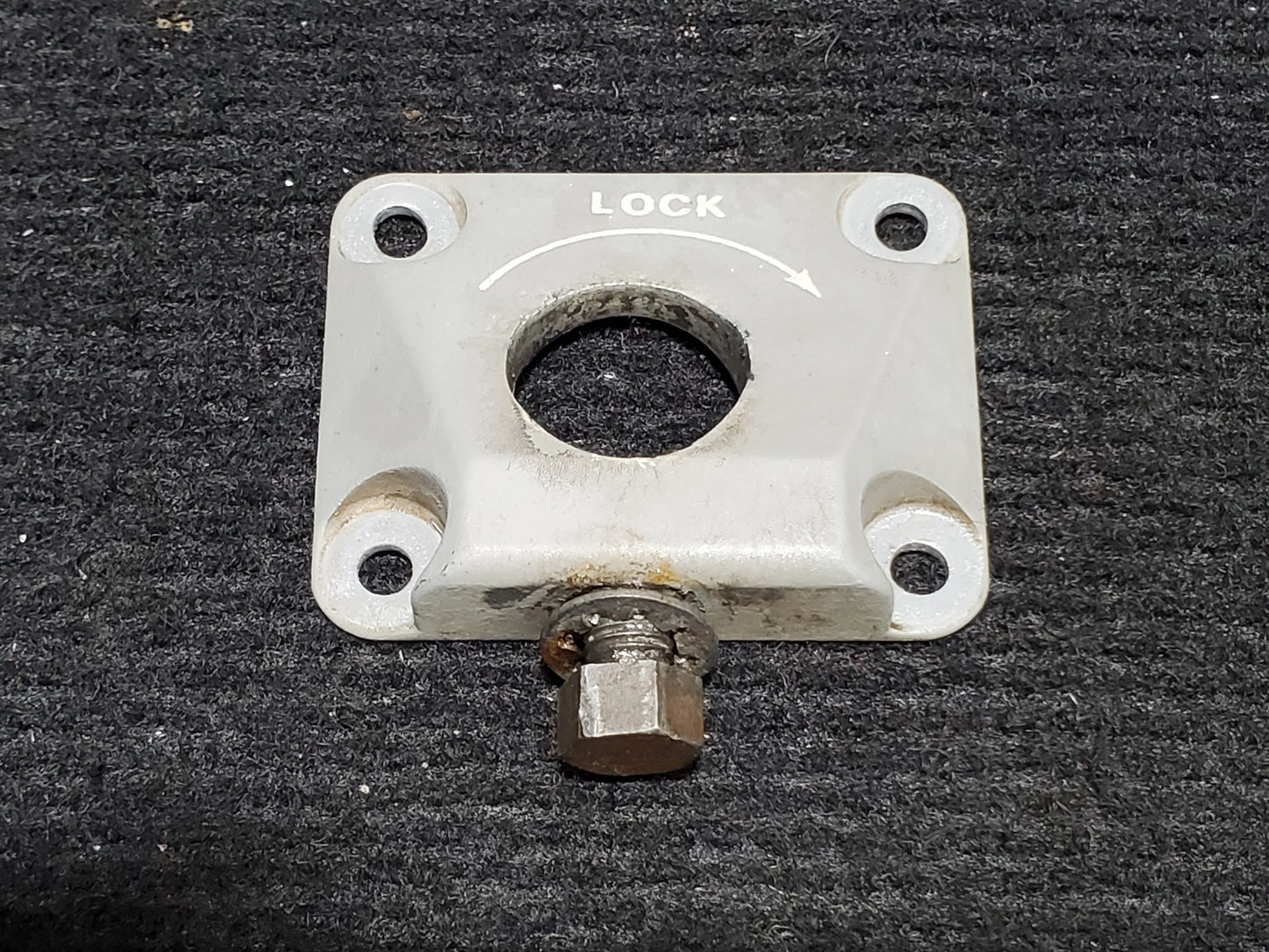 Bezel (Inertial Separator) - Cessna - 5Y-BUC