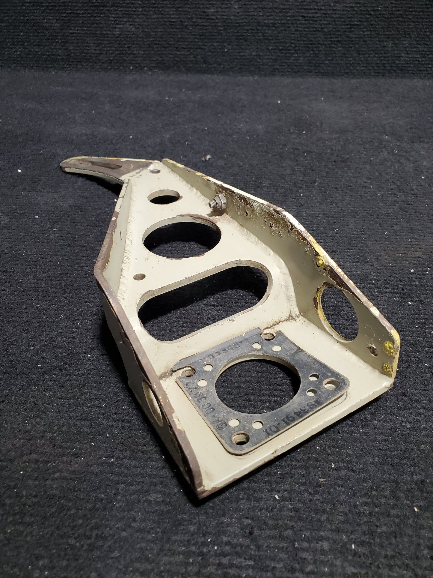 Alternator Arm Assy - Cessna - Unknown Origin