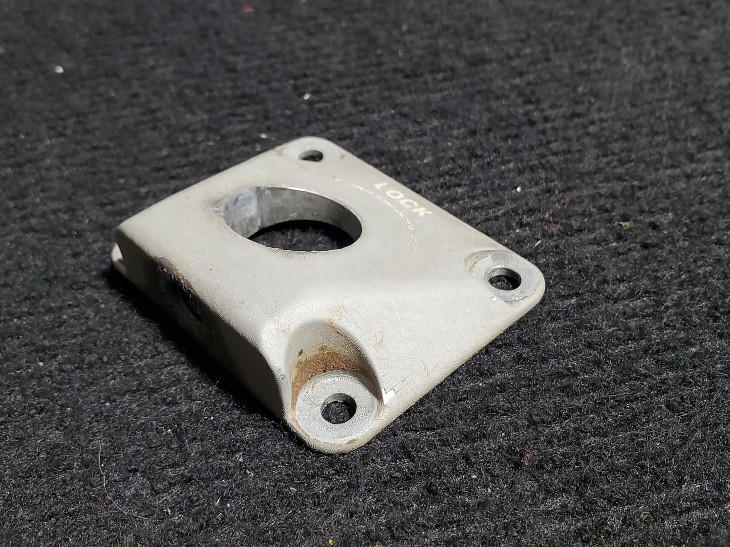 Bezel (Inertial Separator) - Cessna - 5Y-RNA