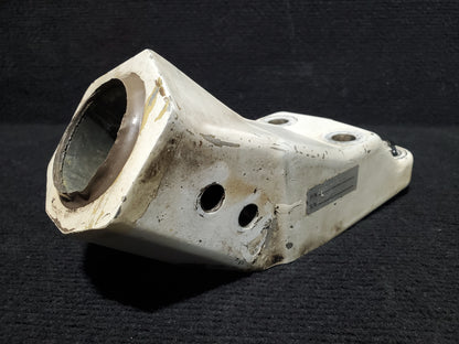 MLG Axle Fitting - Cessna 208B - OO-SEX