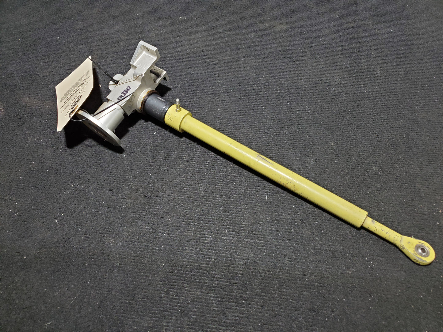 Transmission Assembly and Jack Screw - Flap Actuator - Cessna - 5Y-ZBW