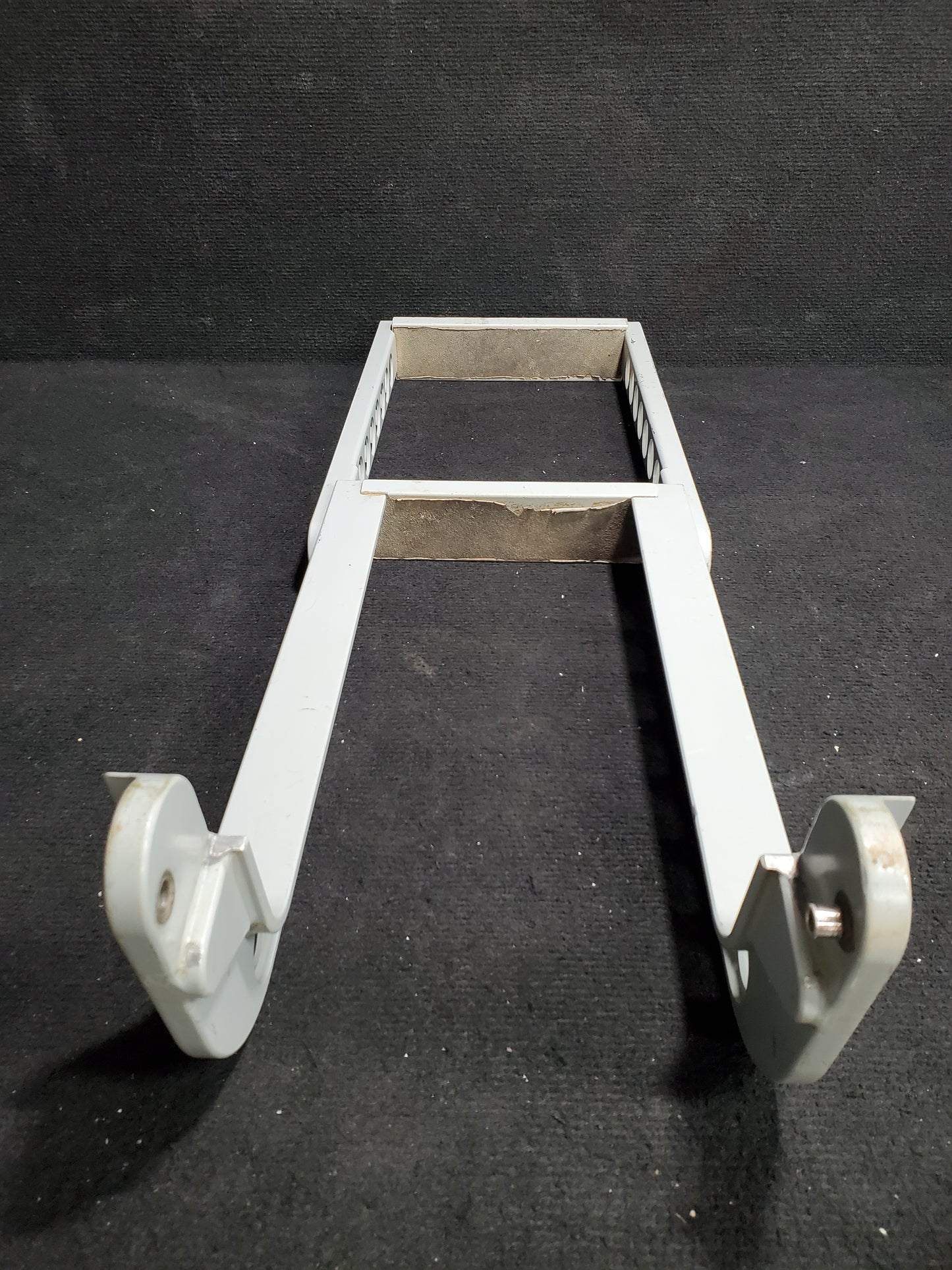 Crew Step Assembly - Cessna - 5Y-MME