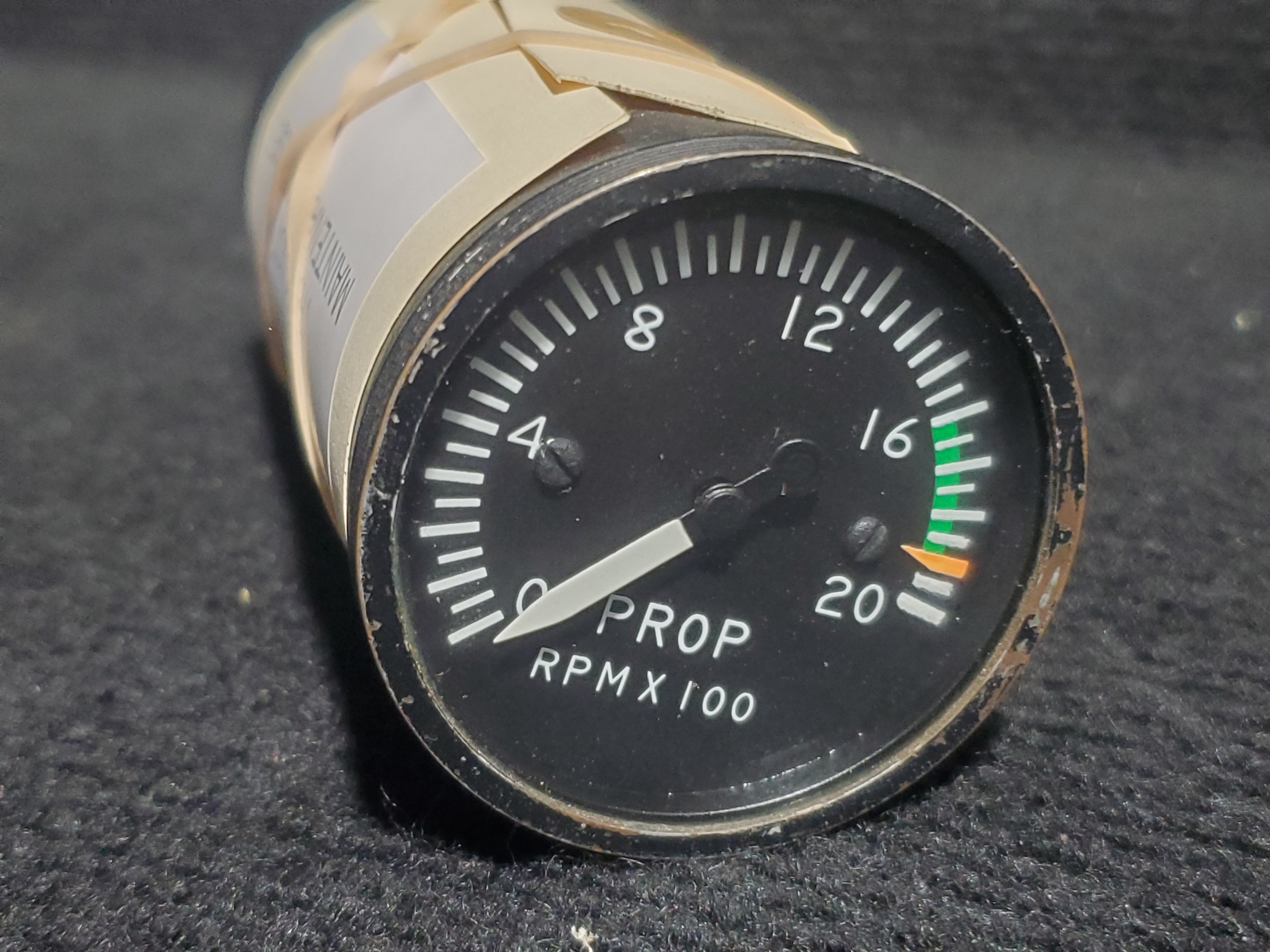 Prop RPM Indicator/Tachometer - Aero-Mach - 5Y-ZBW – Global Aircraft ...