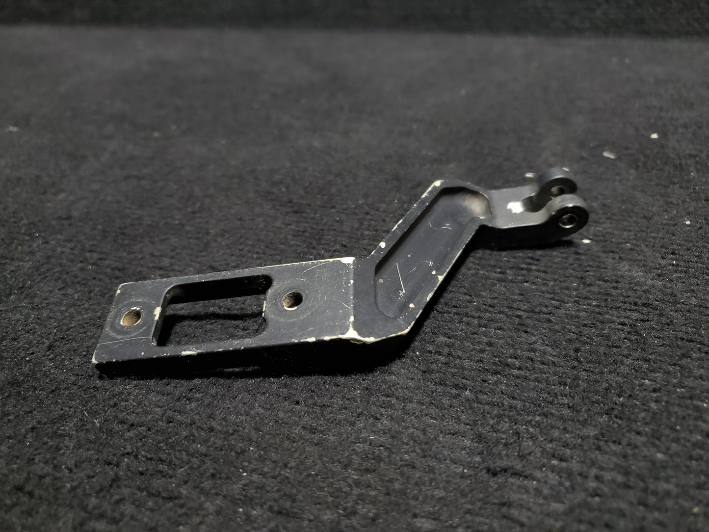 Return Spring Support - OUTBD - Cessna - 5H-TAZ