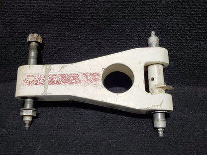 Torque Link - Upper - Cessna - 5H-NWA