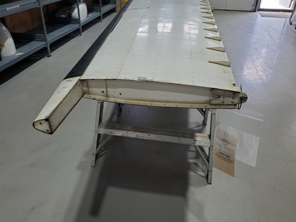 Horizontal Stabilizer - Cessna 208 Caravan - 5Y-ZBW