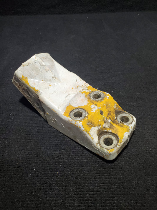 MLG - Axle Fitting - 5Y-BUC