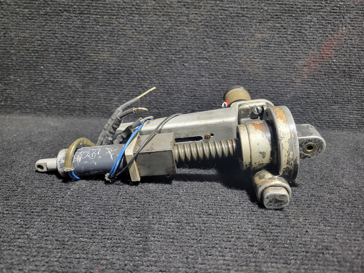 Cowl Flap Actuator w/ motor - Dukes Astronautics - C-FSYN