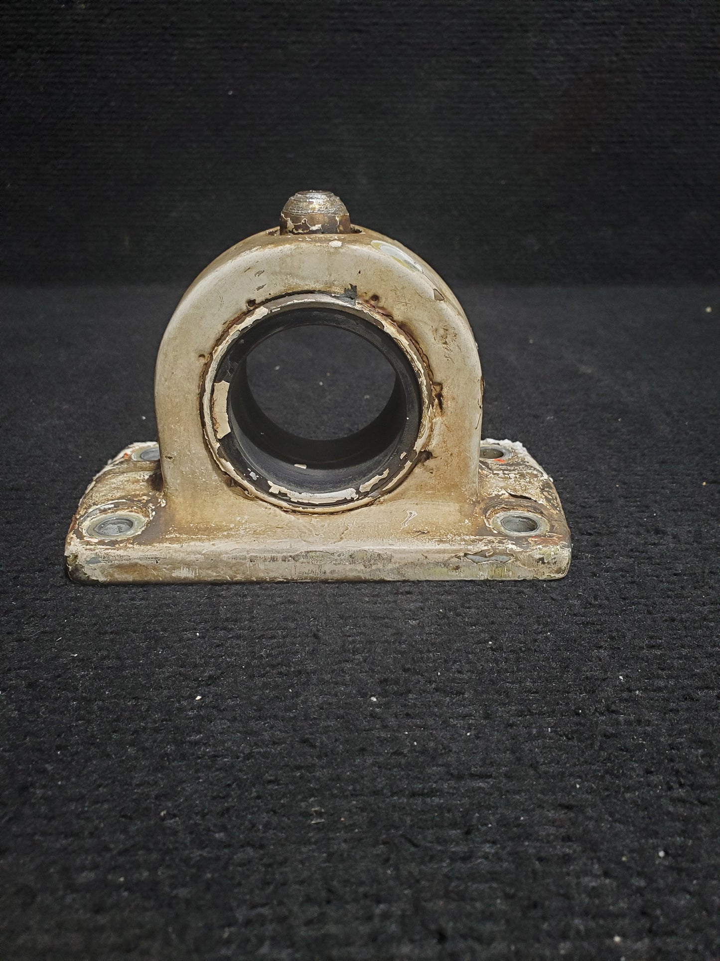 Support Assy-Nose Gear Spring Fwd FSO - Cessna - 5Y-ZBW