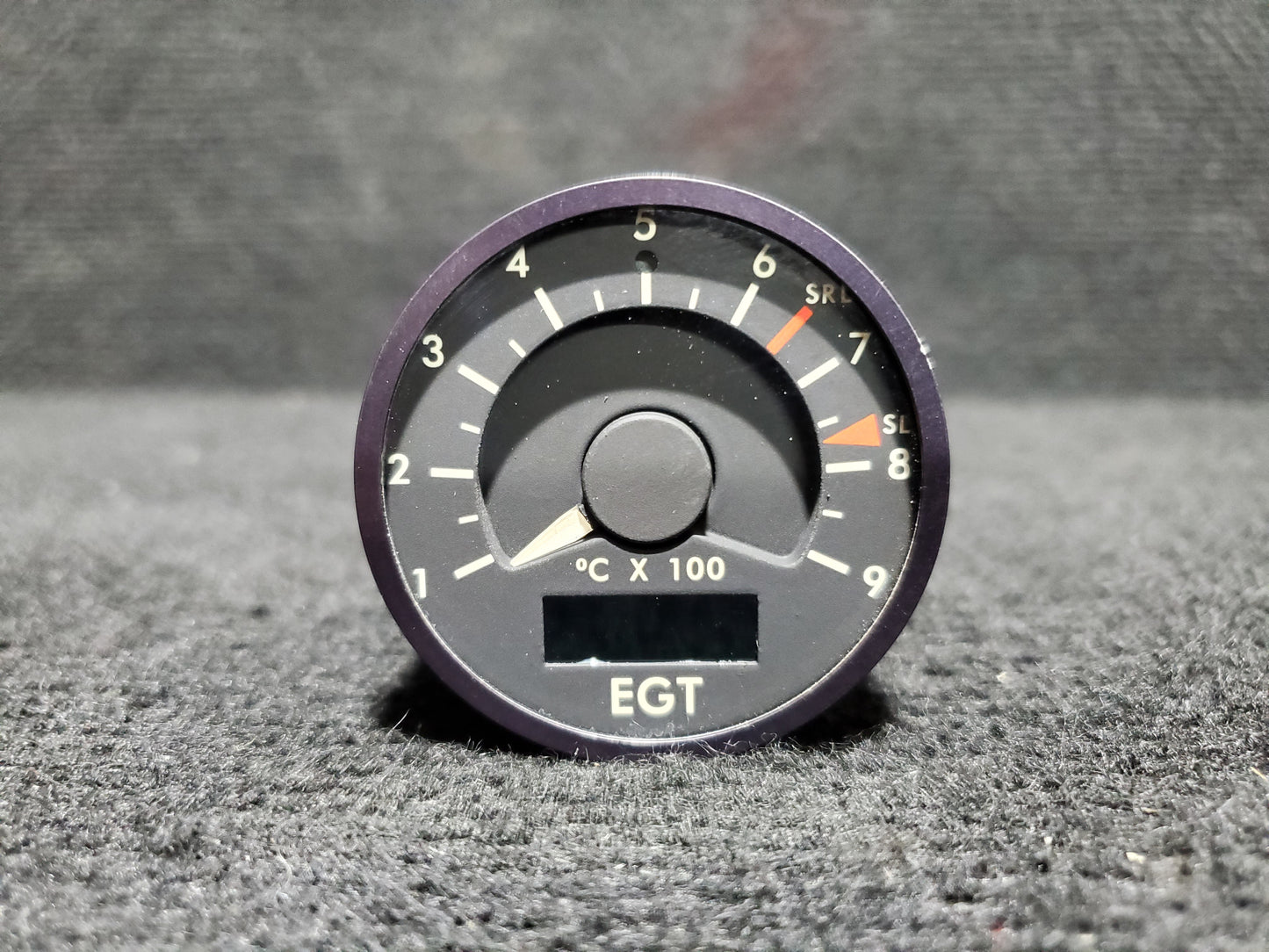 EGT Indicator - Ultra Electronics Flightline Systems - OO-SEX