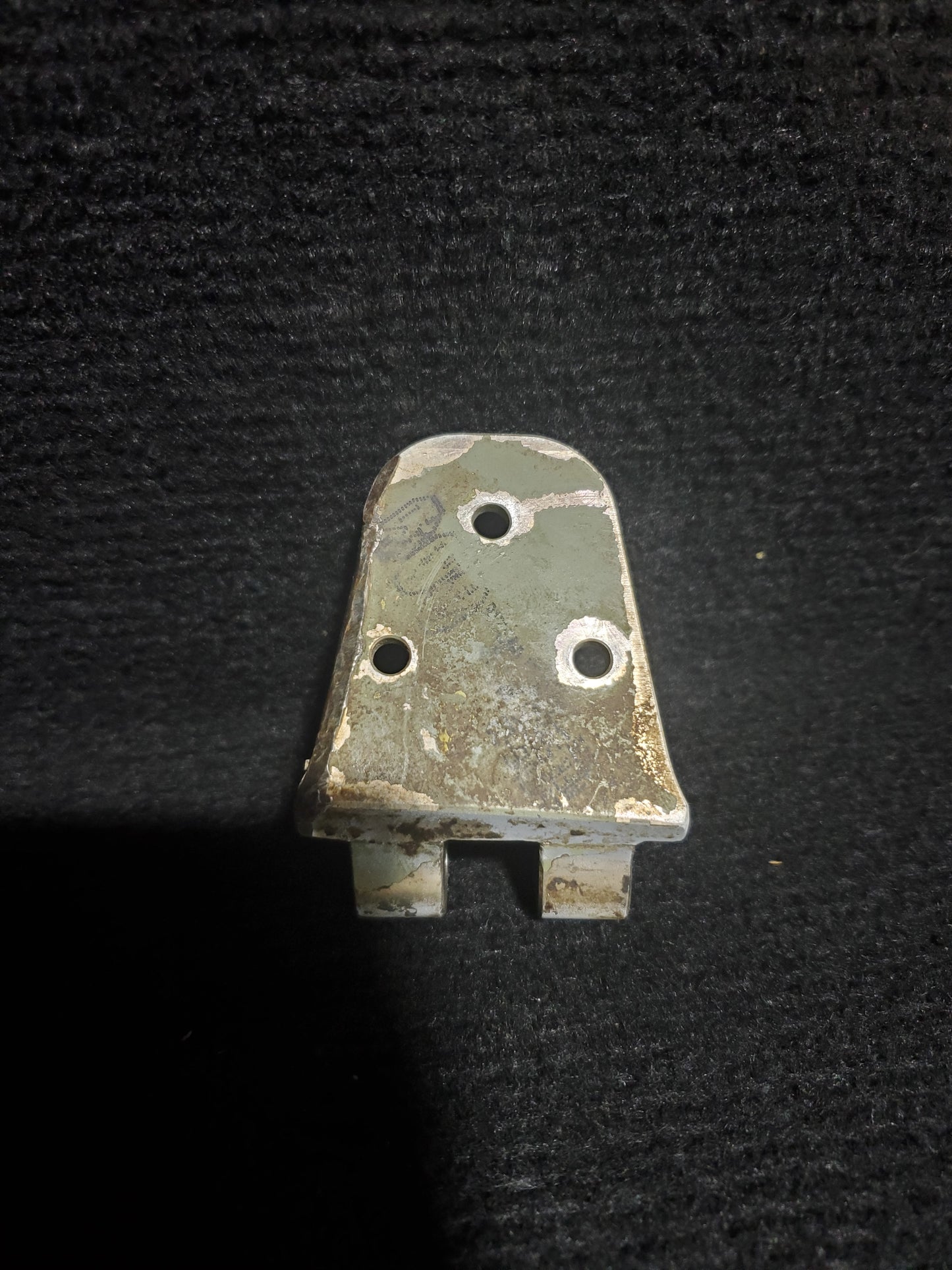 Hinge-Door LH UPR Aft - Cessna - 5Y-ZBW
