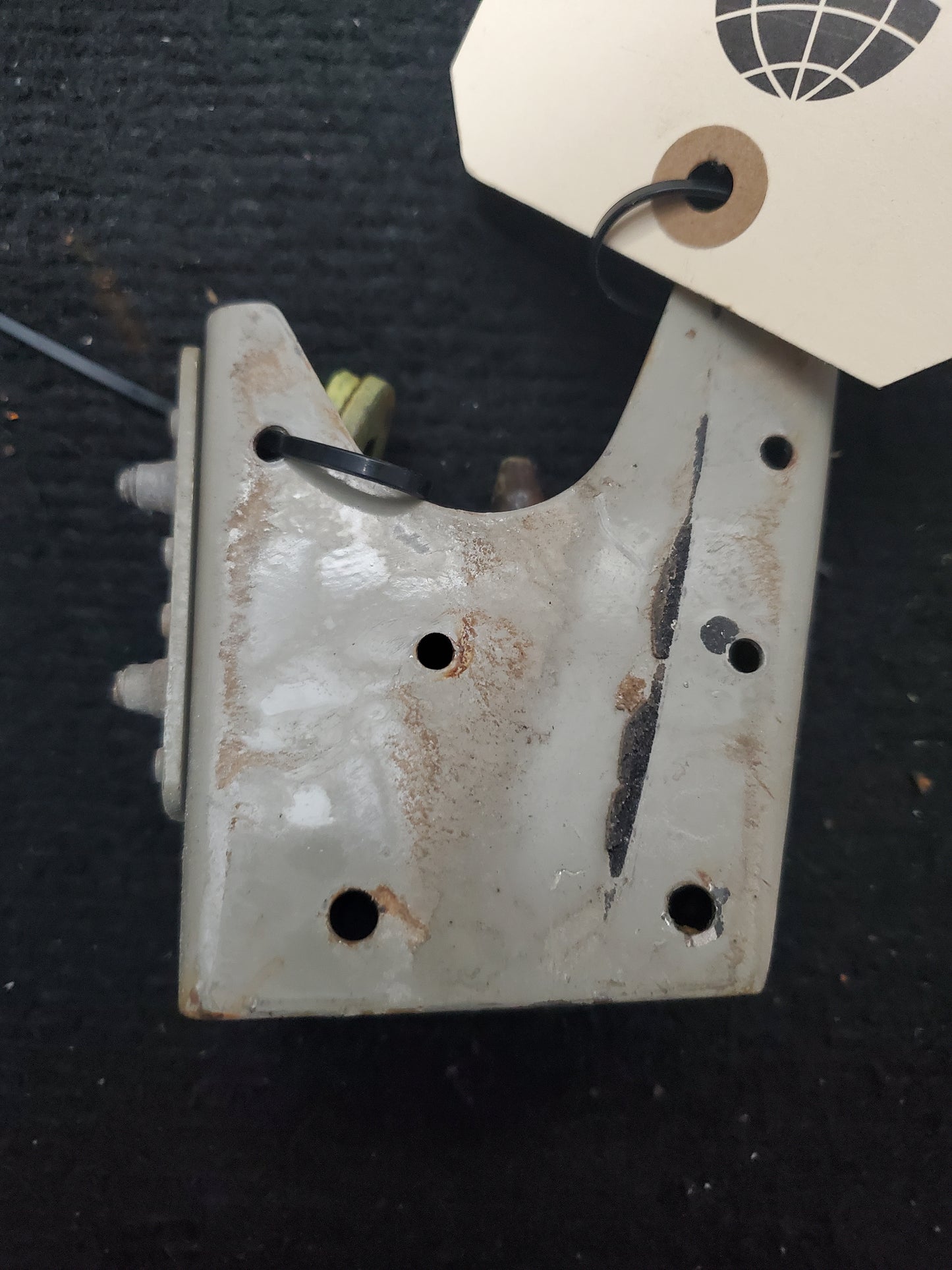 Pintle Assy - Lower - Cessna - 5Y-ZBW