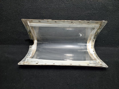 Landing and Taxi Light Lens Assy - LH - Cessna - 5Y-ZBW