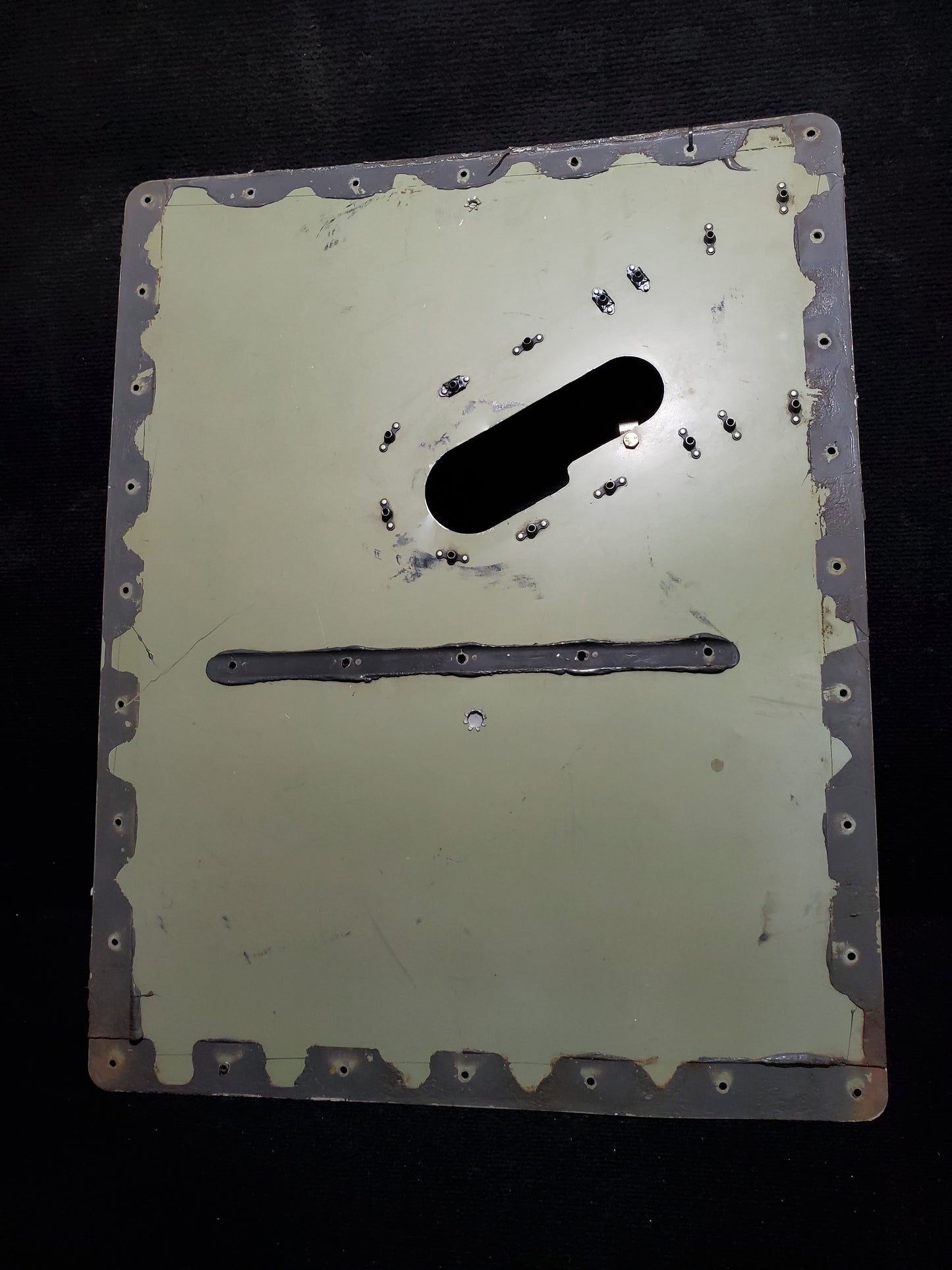 Skin Panel Lower - Cargo Pod - Cessna - 5H-TAZ