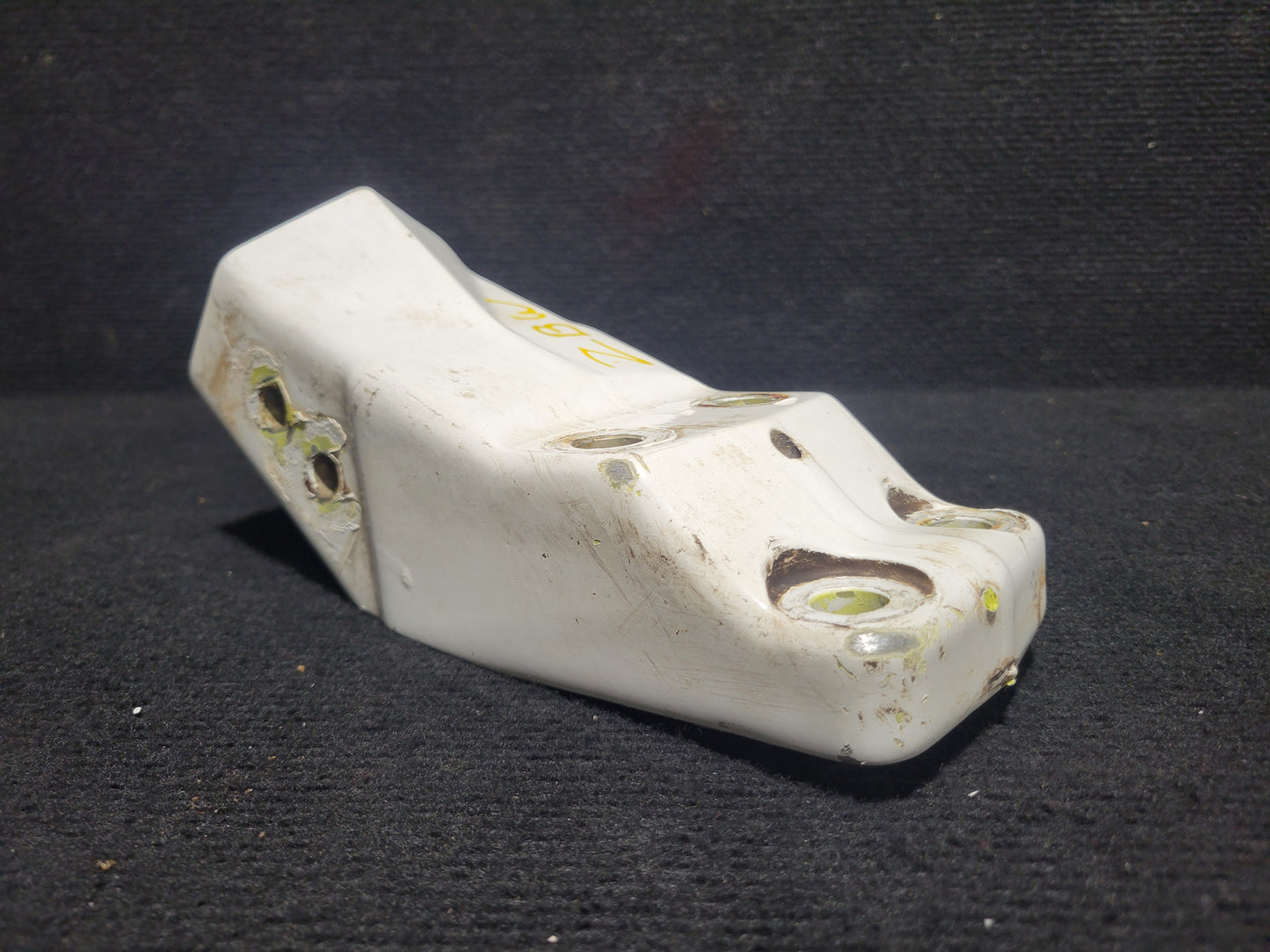 MLG Axle Fitting - 5Y-ZBW