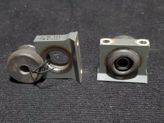 Engine Mounts - Robinson - C-FGAN