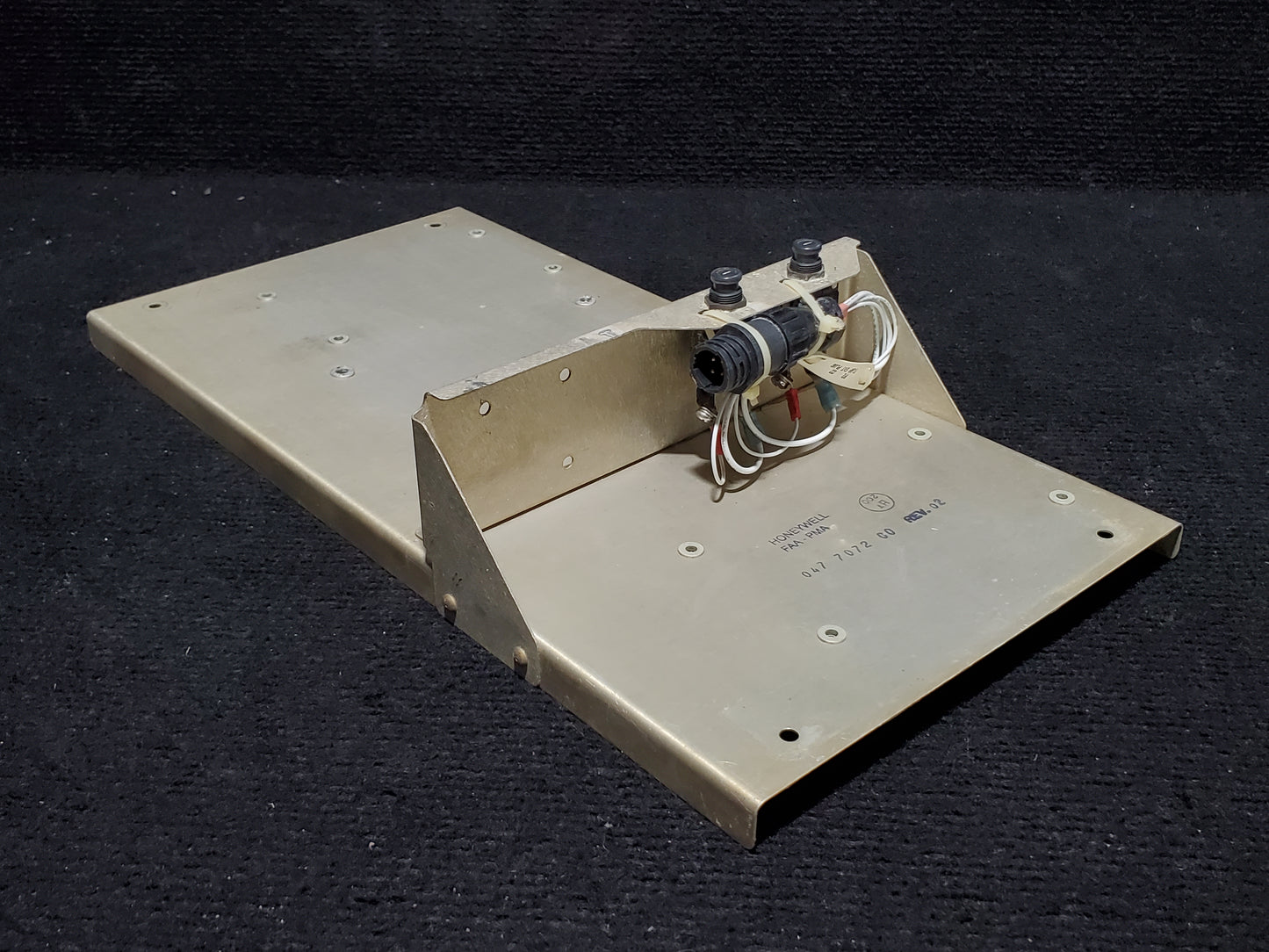 Avionics Rack - Honeywell - 5H-NWA