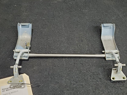 Emergency Window Latch LH - Beechcraft - C-FINV