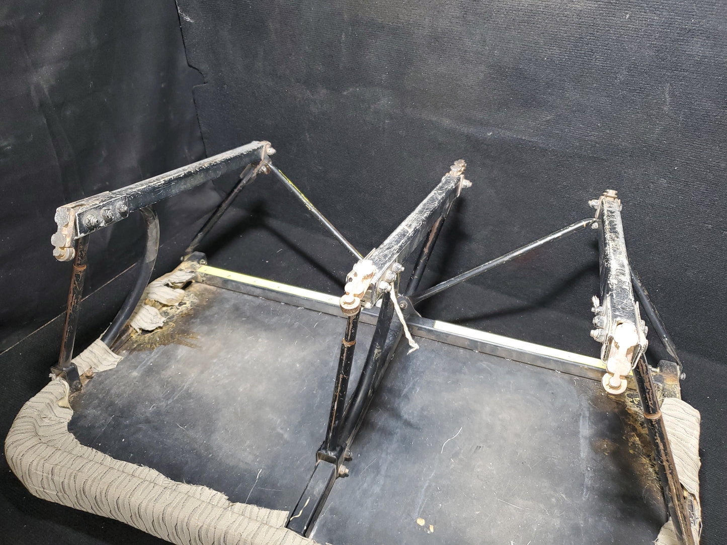 Bench Seat Assy - Cessna 208B Caravan - 5Y-ZBW - 2 of 4