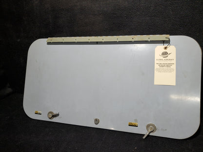 Cargo Pod Door Assy - CTR FWD - Cessna 208B - 5H-TAZ
