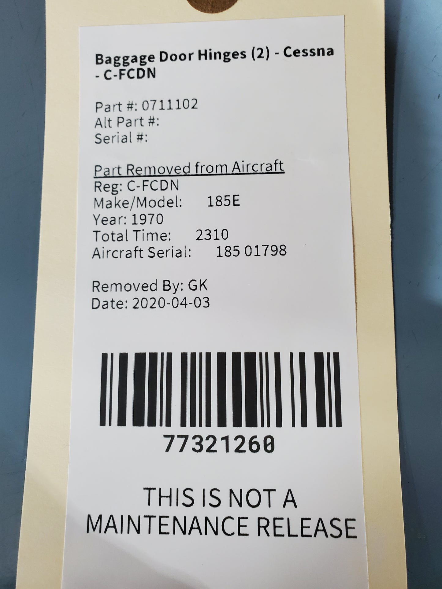 Baggage Door Hinges (2) - Cessna - C-FCDN