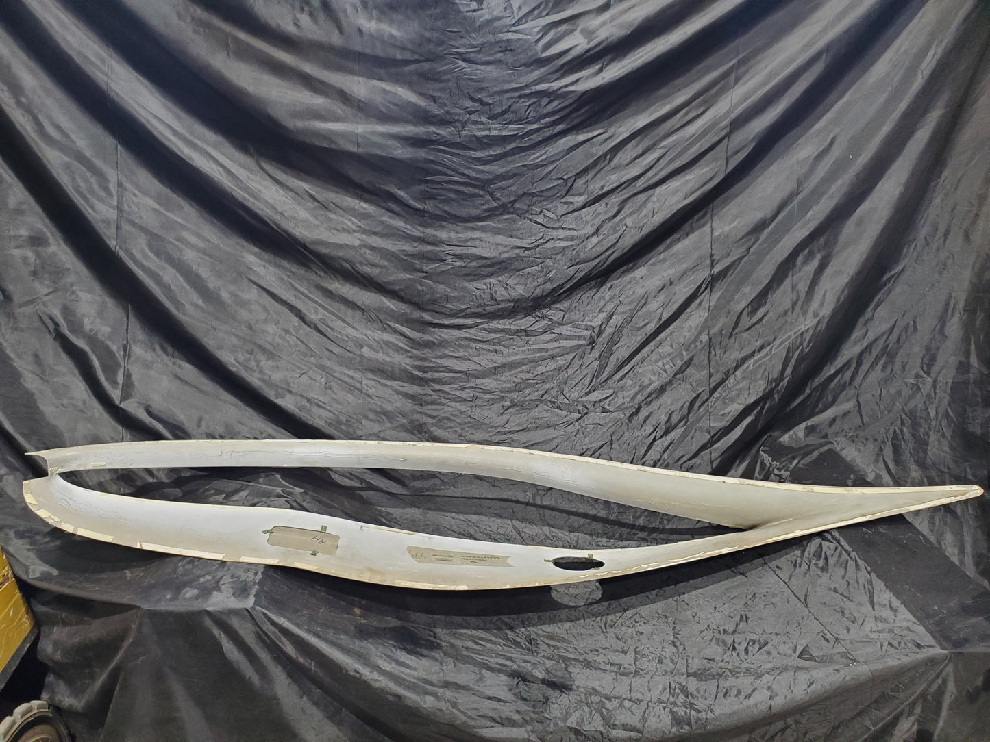 Wing Root Fairing RH - Cirrus - C-GDJL