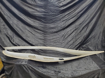 Wing Root Fairing RH - Cirrus - C-GDJL