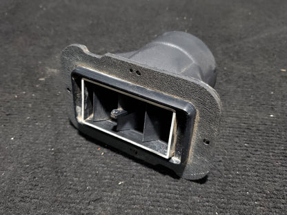 Outlet Housing Assy - Cessna - 5Y-ZBW