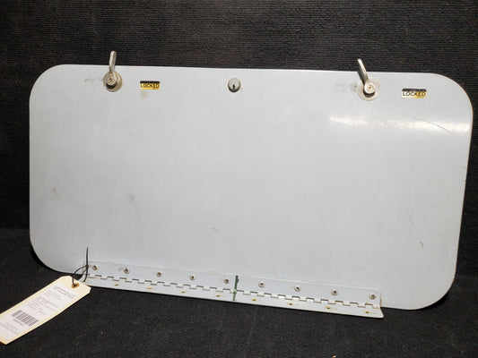 Cargo Pod Door Assy - CTR FWD - Cessna 208B - 5H-TAZ