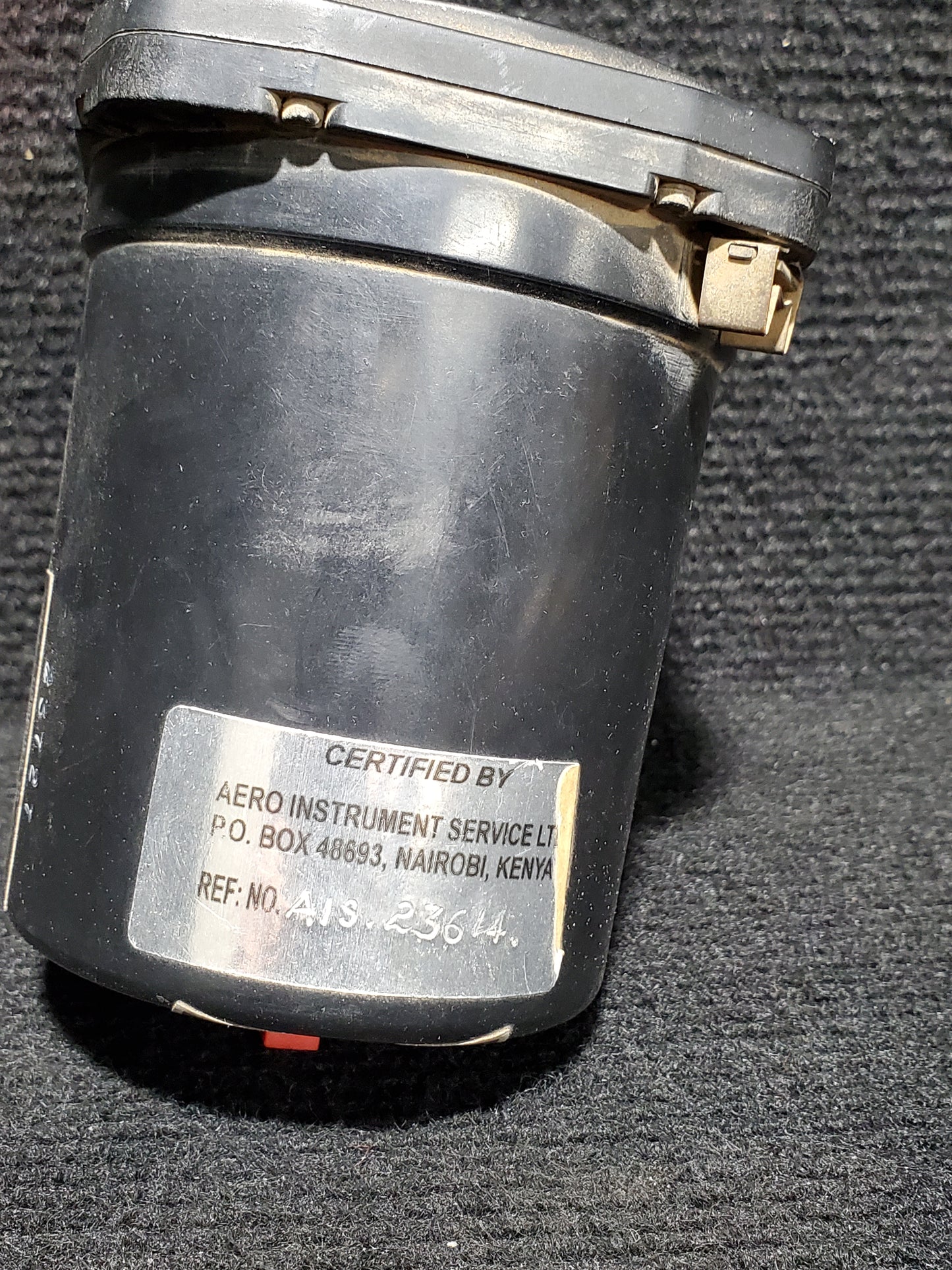 Altimeter - United Instruments - 5Y-BUC