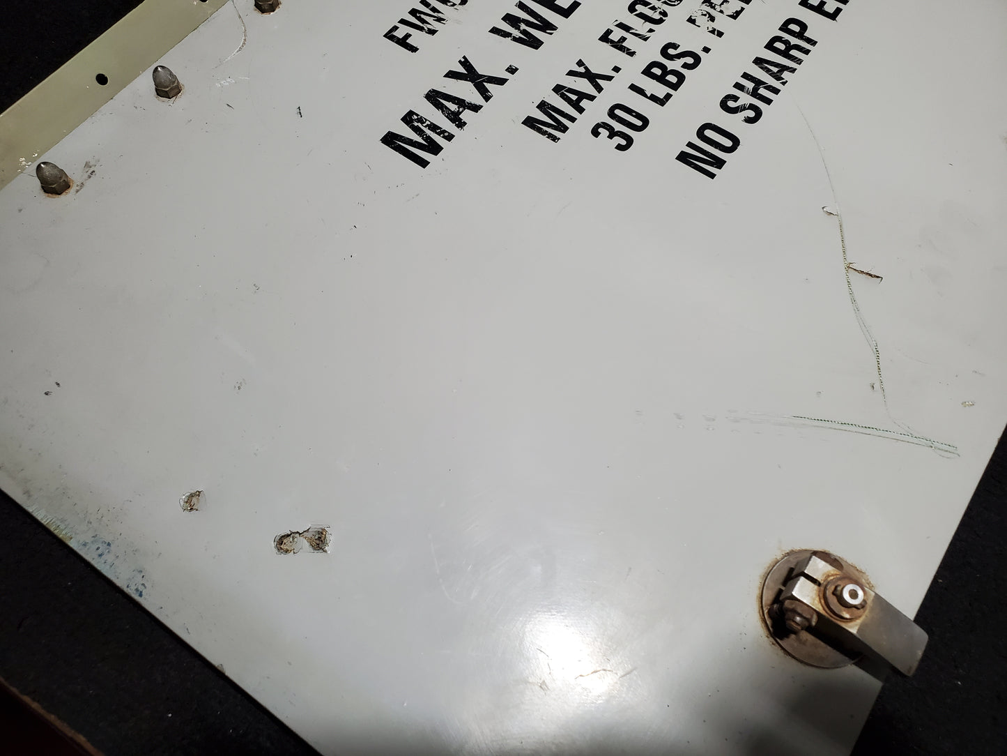 Cargo Pod Door Assy - FWD - Cessna 208B - 5H-NWA