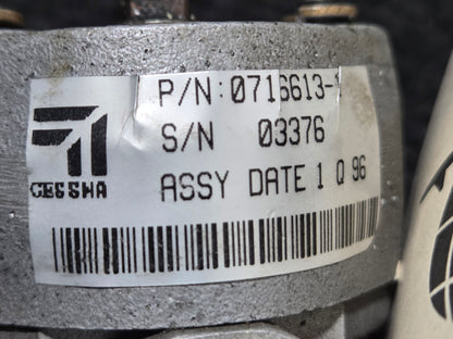 Fuel Selector Valve - Cessna - C-GROC