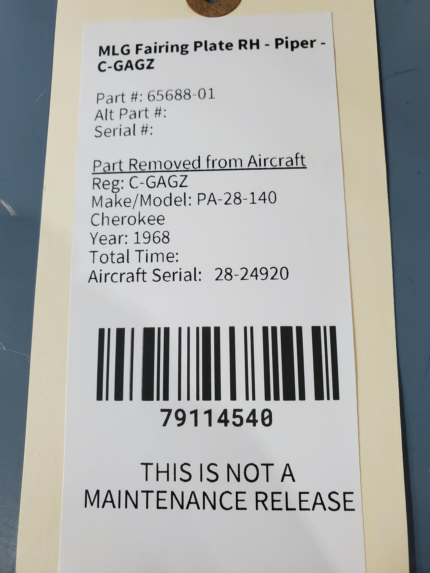 MLG Fairing Plate RH - Piper - C-GAGZ