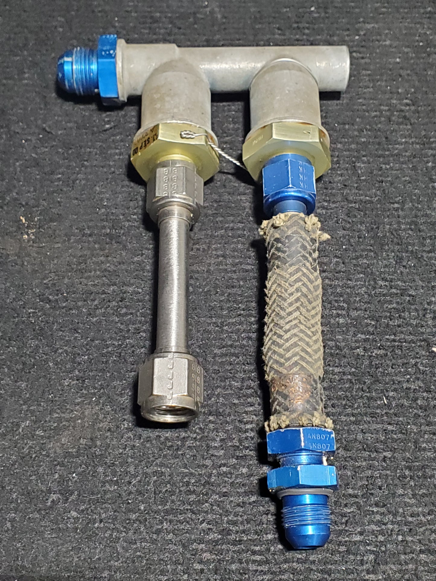 Fuel Manifold Assembly - Cessna - 5H-NWA
