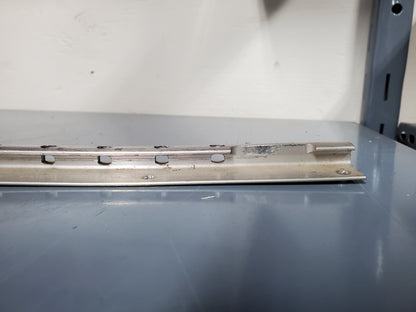 Seat Rail Pilot LH OTBD - McFarlane - C-FKXV
