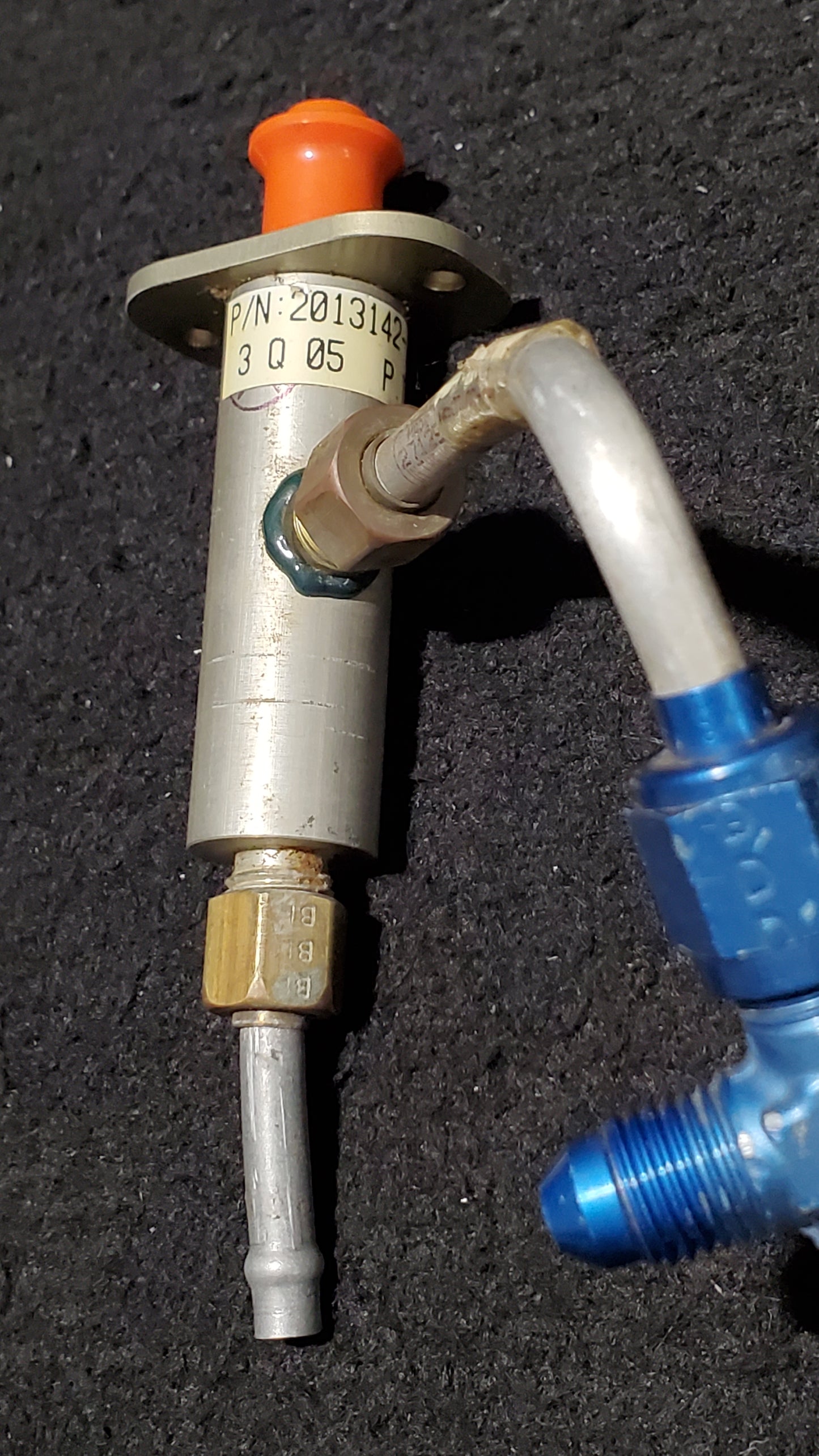 Selector Valve Assy - Cessna - 5H-TAZ