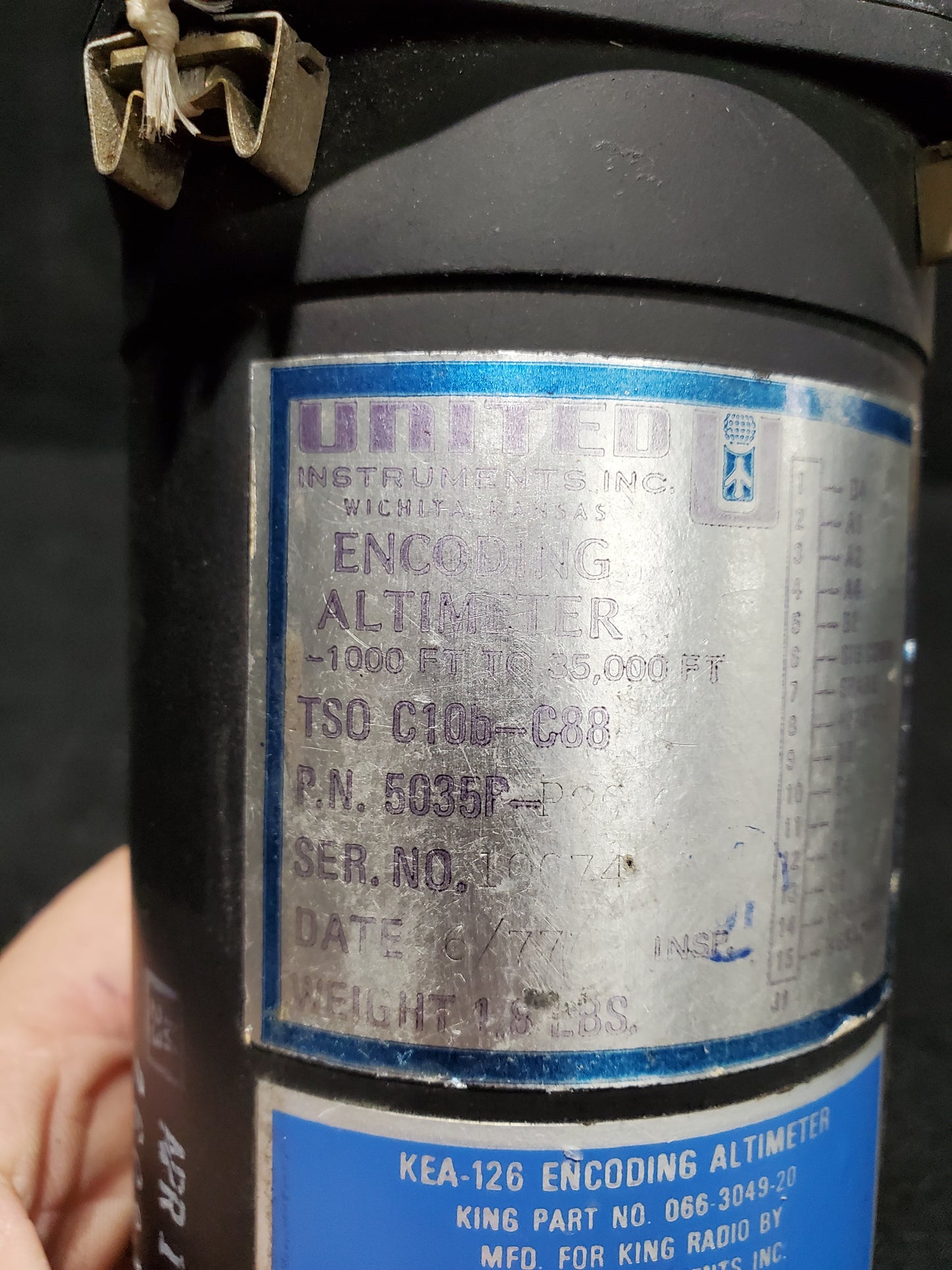 Encoding Altimeter - United Instruments - OO-SEX