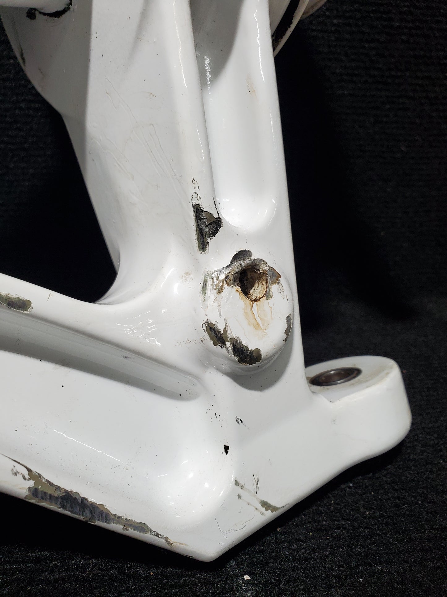 Nose Landing Gear Assembly - Cessna - 5Y-MME