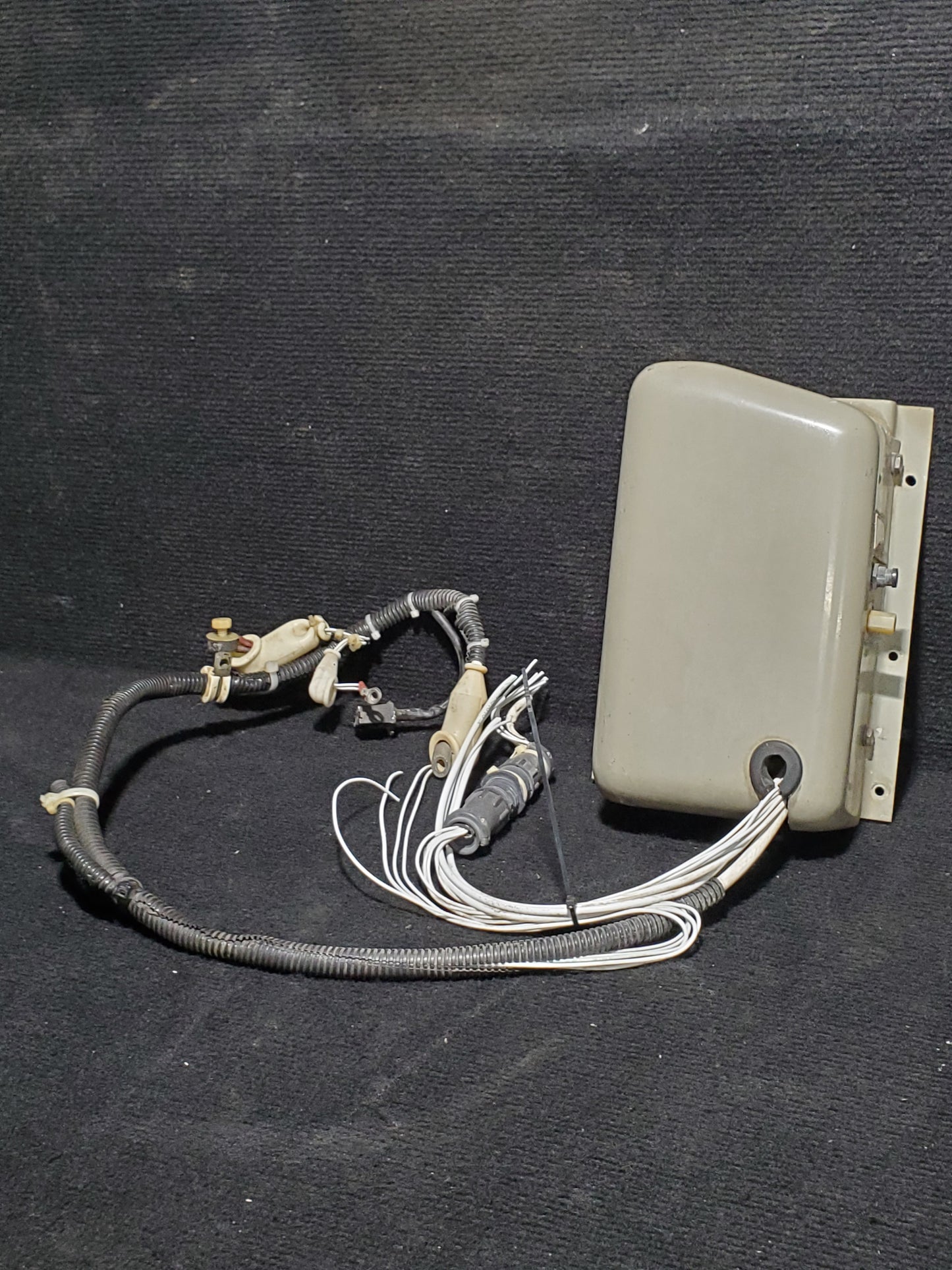 Standby Alternator Relay Assy - Cessna - 5Y-ZBW